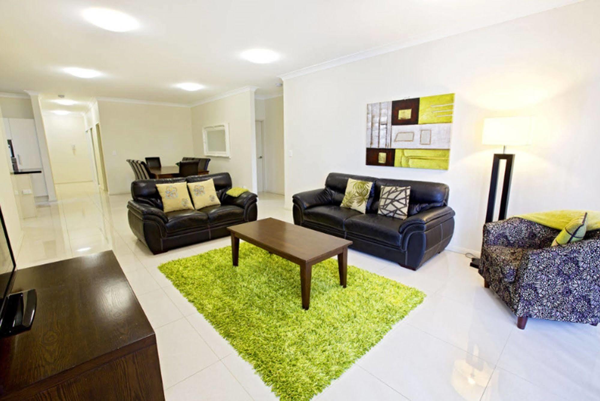 Astina Serviced Apartments - Central Penrith Exterior photo